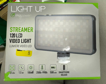 Digipower The Streamer Video Light 112 led for camera and smartphone - Open Box!